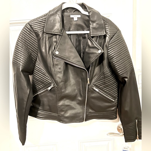 New Macy’s black leather jacket silver zippers L with Tags - Picture 1 of 4